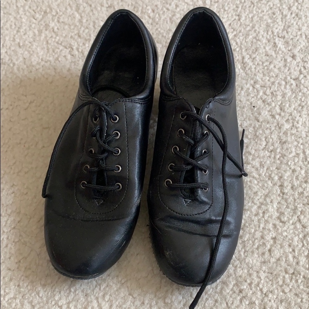 Black dancing shoes